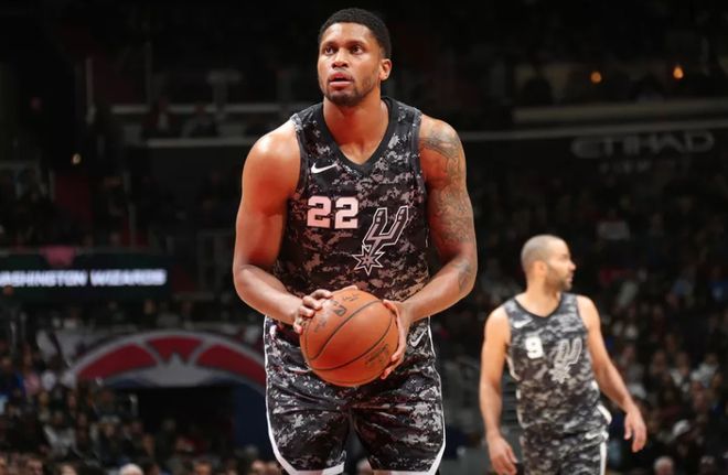 山西男篮凭 山西男篮凭