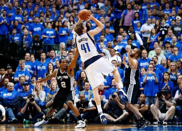 分析人士认 分析人士认