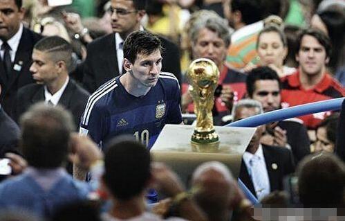 中更具前场 中更具前场